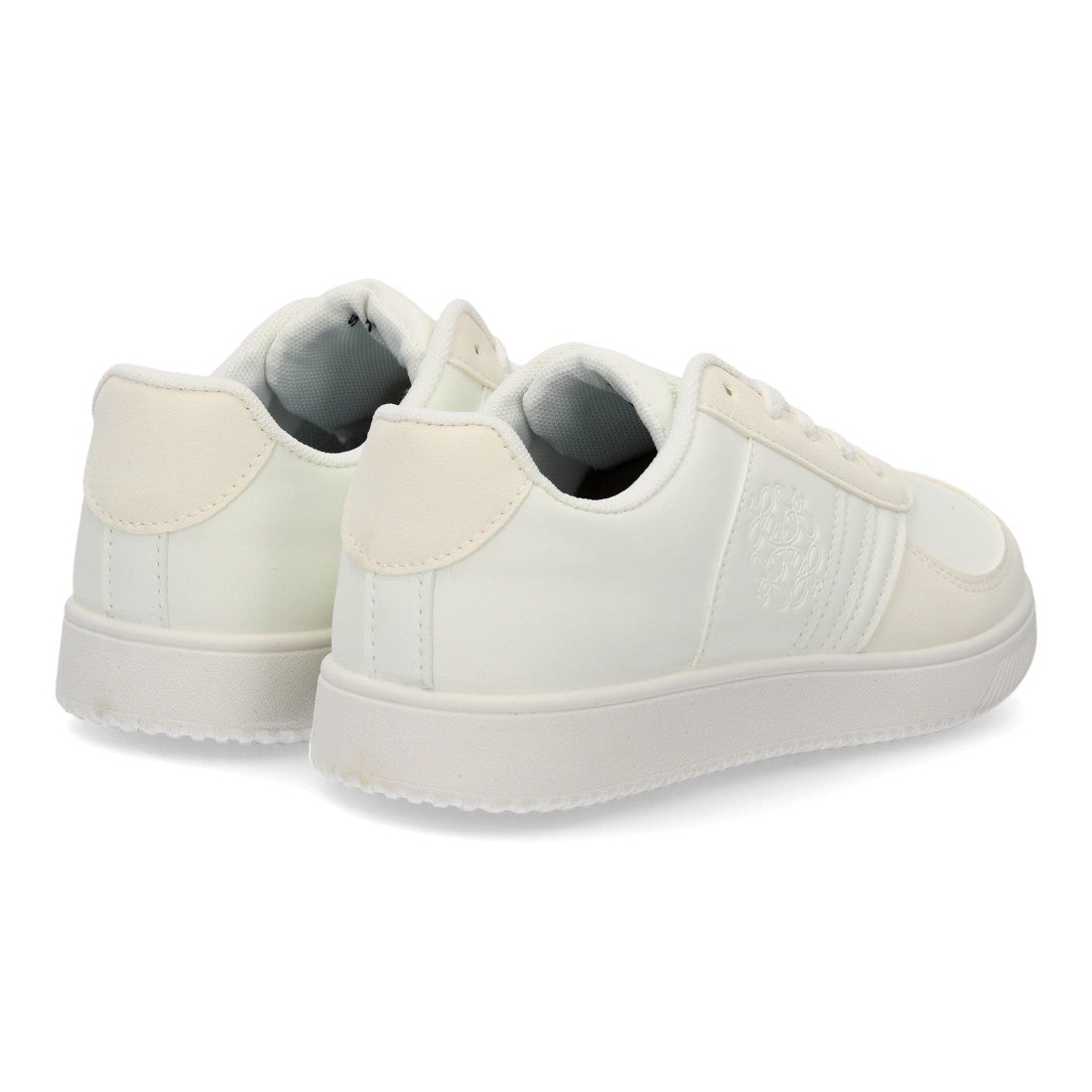 Zapatillas barefoot urbanas blancas de líneas limpias con suela plana y flexible