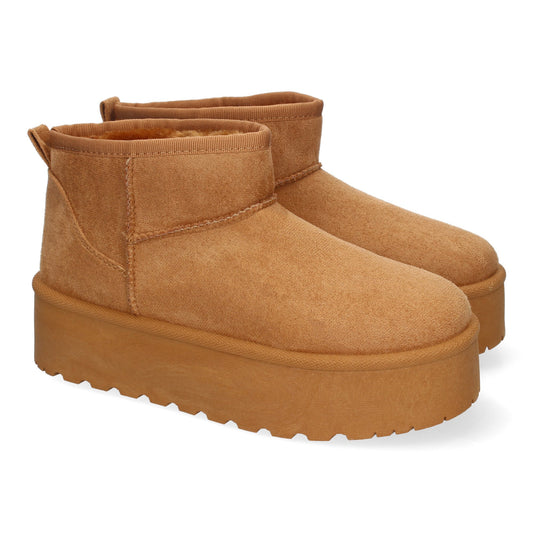 Botín plano australiano camel de mujer, plataforma, forrado de pelo, punta redonda.