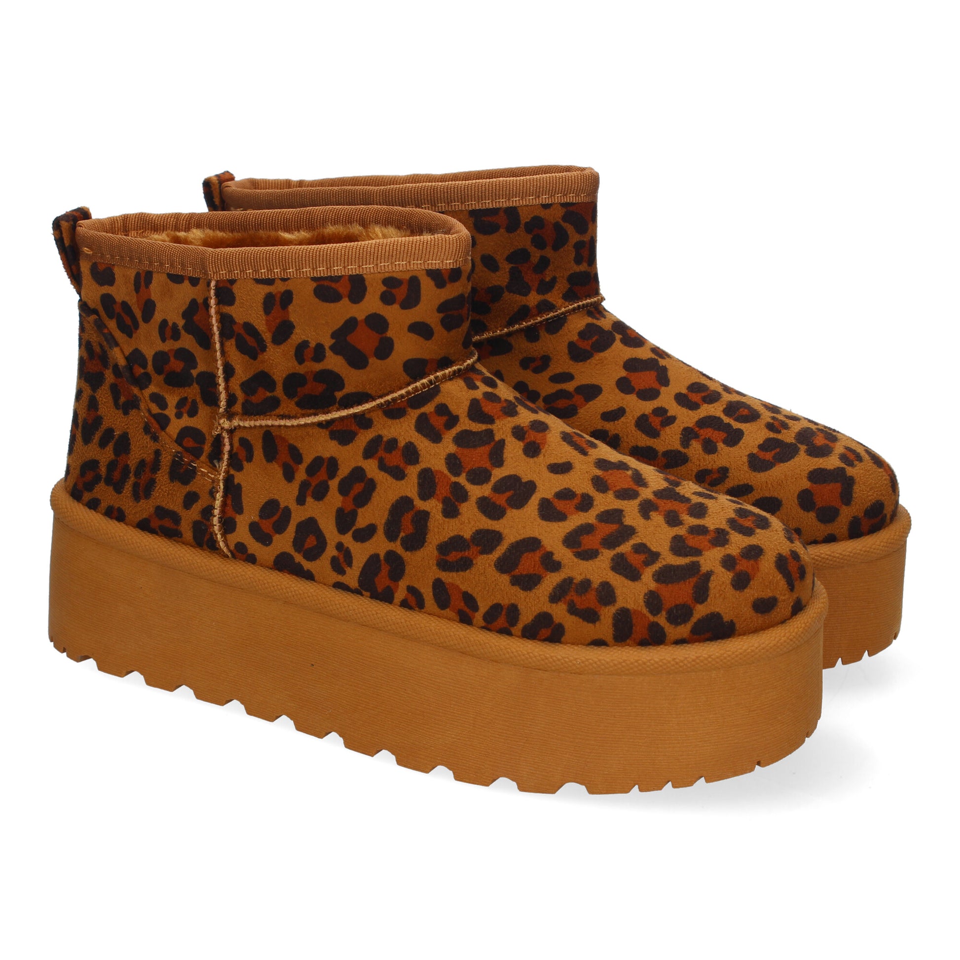 Botín plano australiano estampado leopardo de mujer, plataforma, forrado de pelo, punta redonda.
