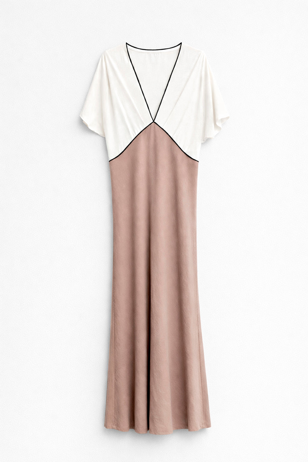 Vestido satinado beige con vivos a contraste diseño español