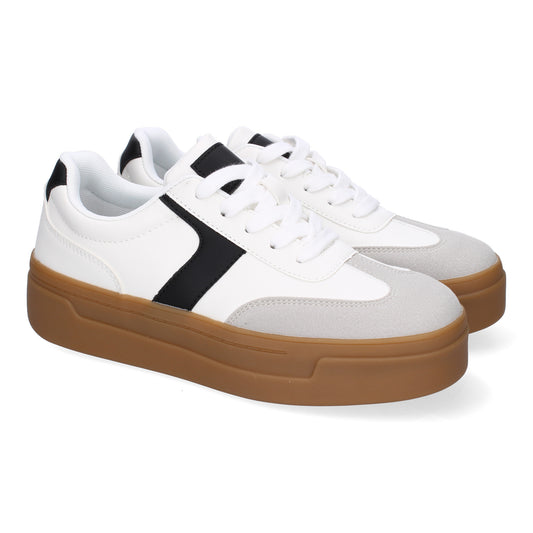 Zapatillas deportivas blancas planas