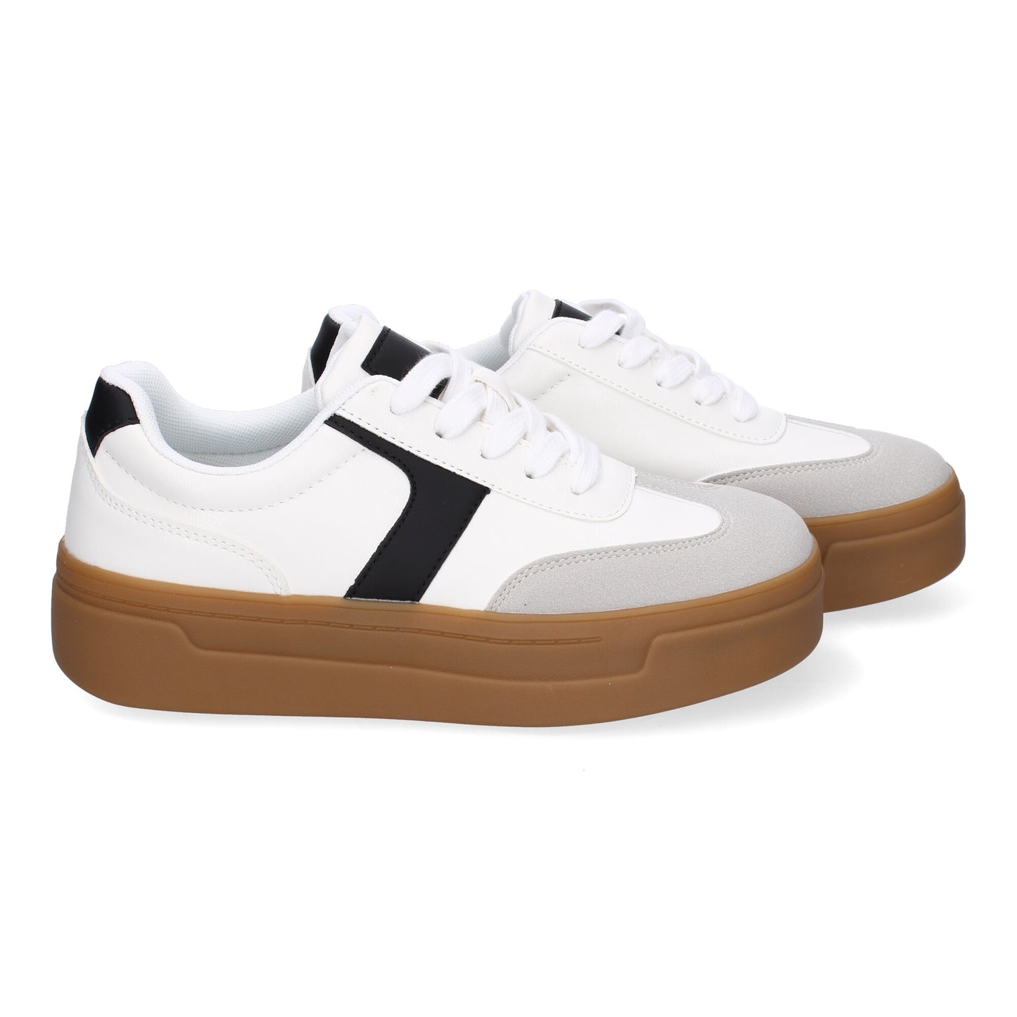 Zapatillas deportivas blancas planas