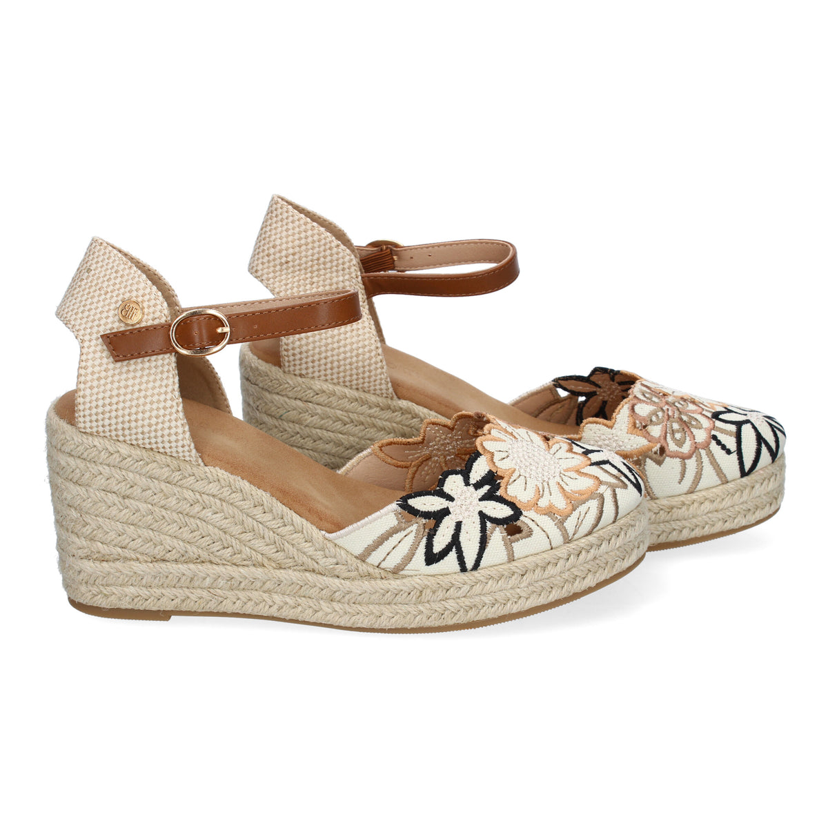 Sandalias Valencianas Camel de Cuña con Flores Bordadas