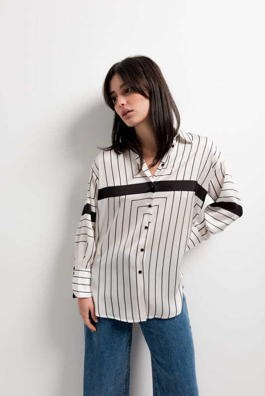 Camisa estampada a rayas