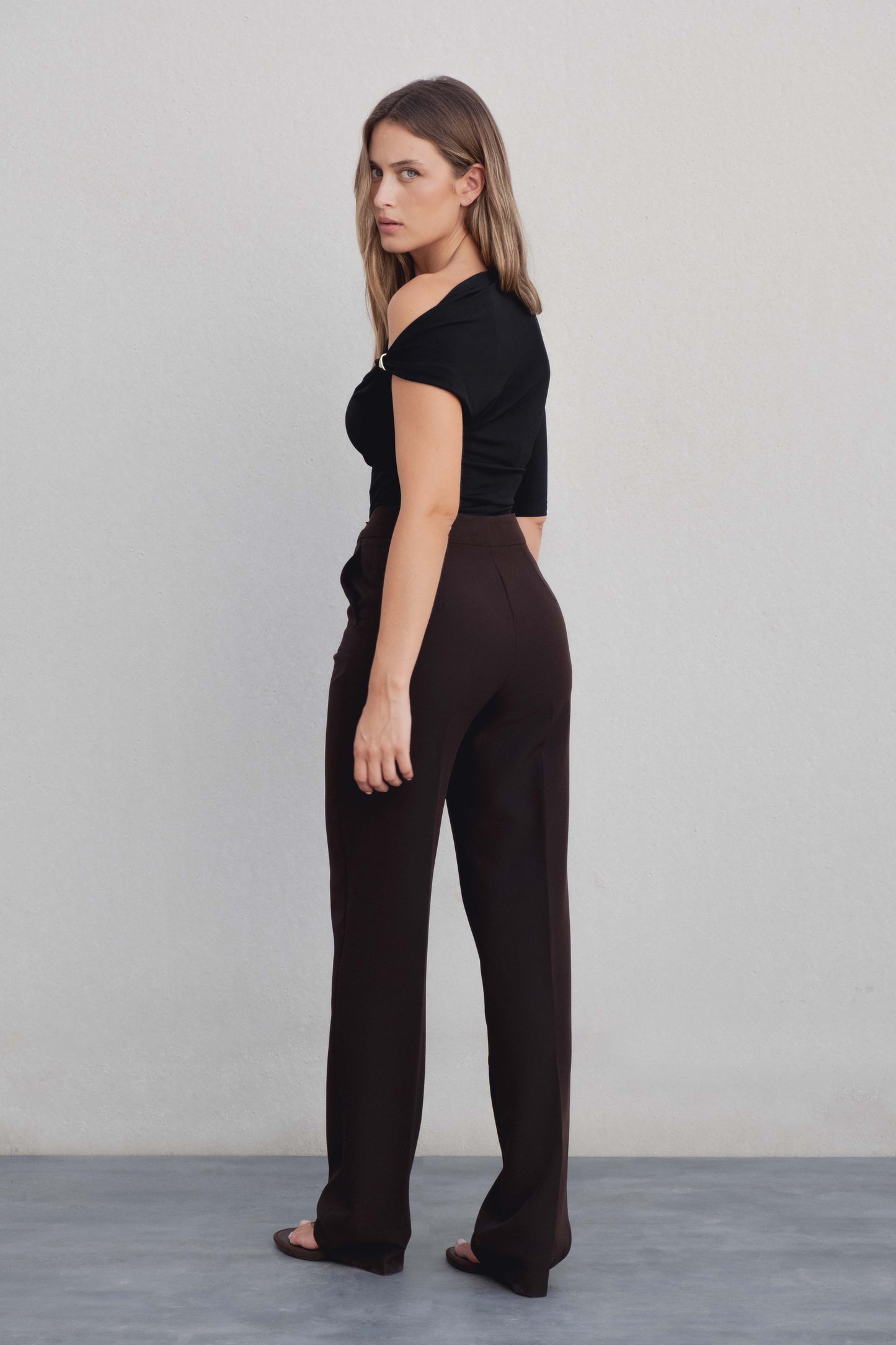 PANTALÓN RECTO