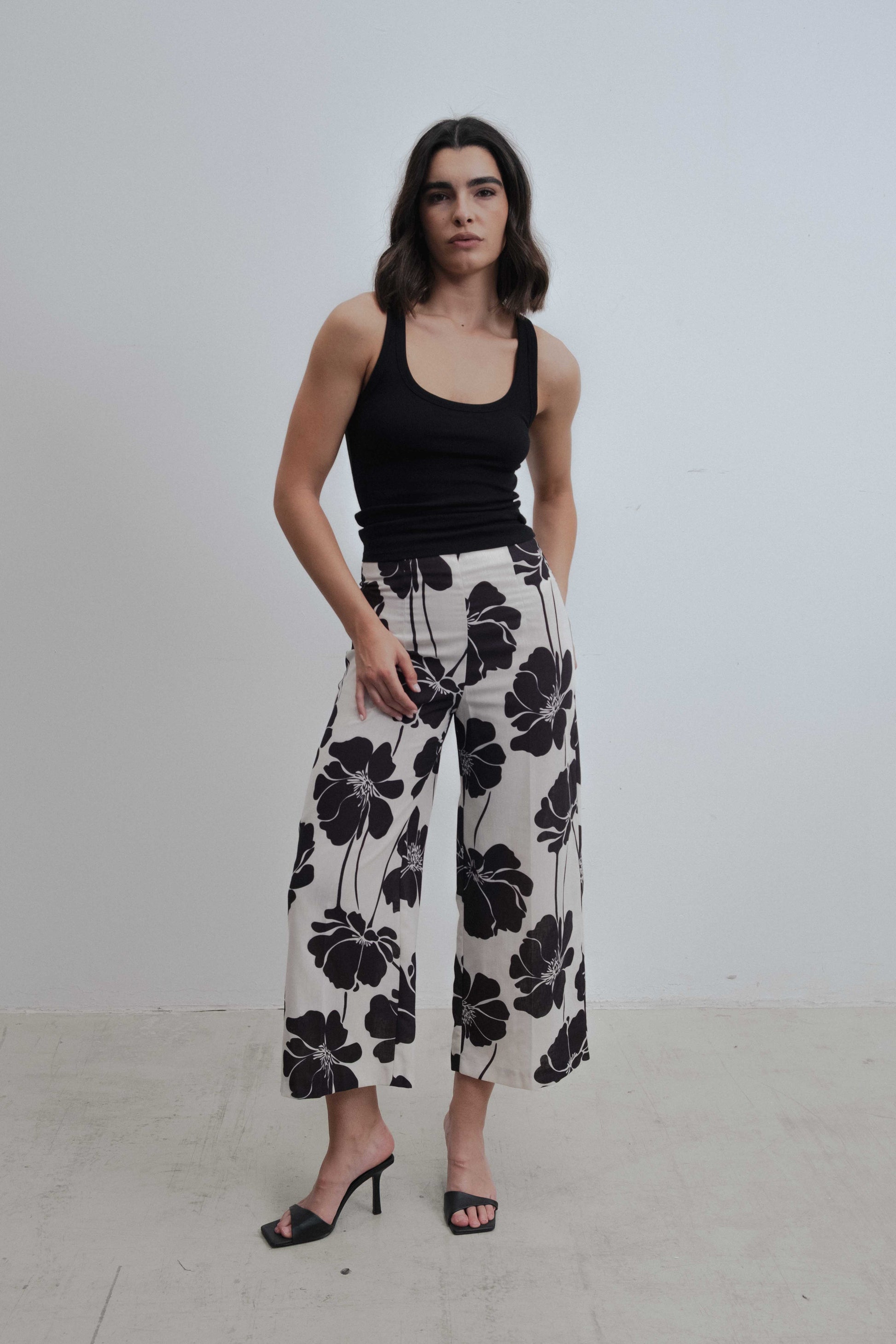 Pantalón culotte fluido estampado de pierna ancha para mujer