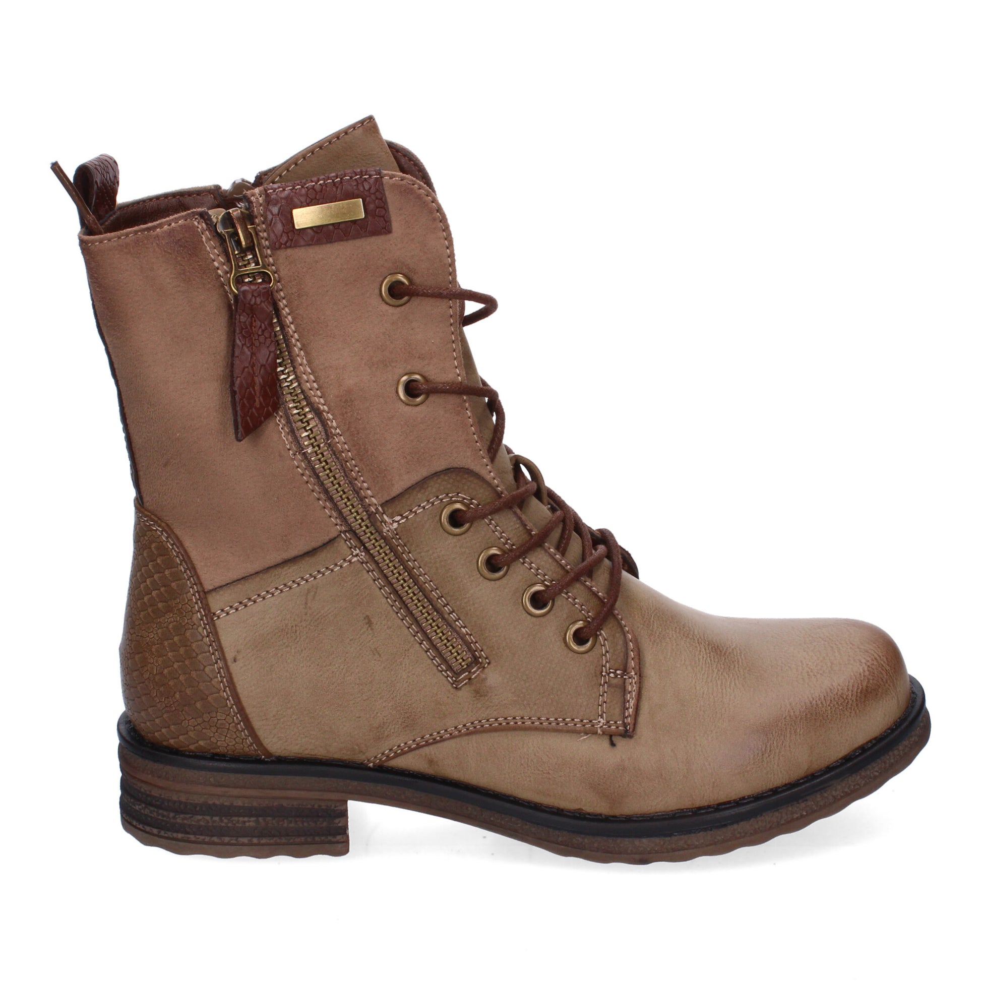Botas casual kaki con cordones