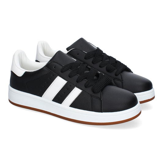 Zapatillas casual para hombre en color negro, estilo moderno, cómodas, con punta redonda y cierre de cordoneras.