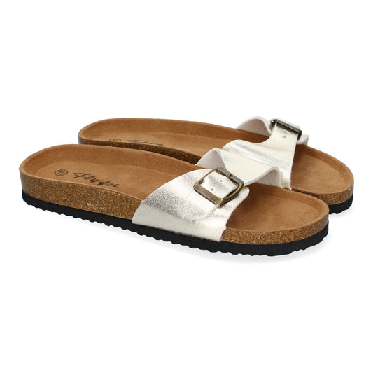 Sandalia plana para mujer M-102 en color oro, cómoda, elegante, de material Bio y con hebilla en la pala.