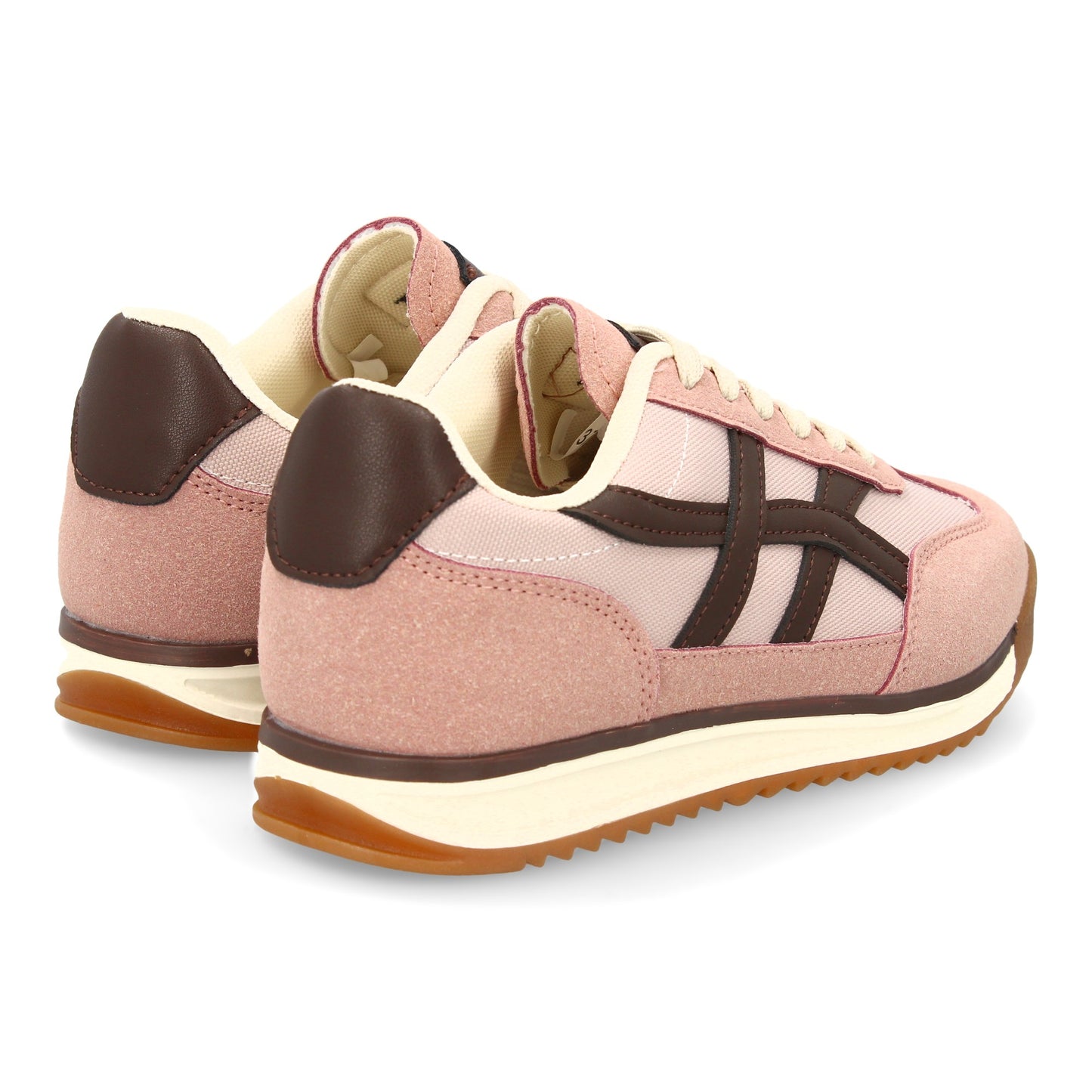 Zapatilla Plana Retro Rosa con Cordones y Contraste Lateral