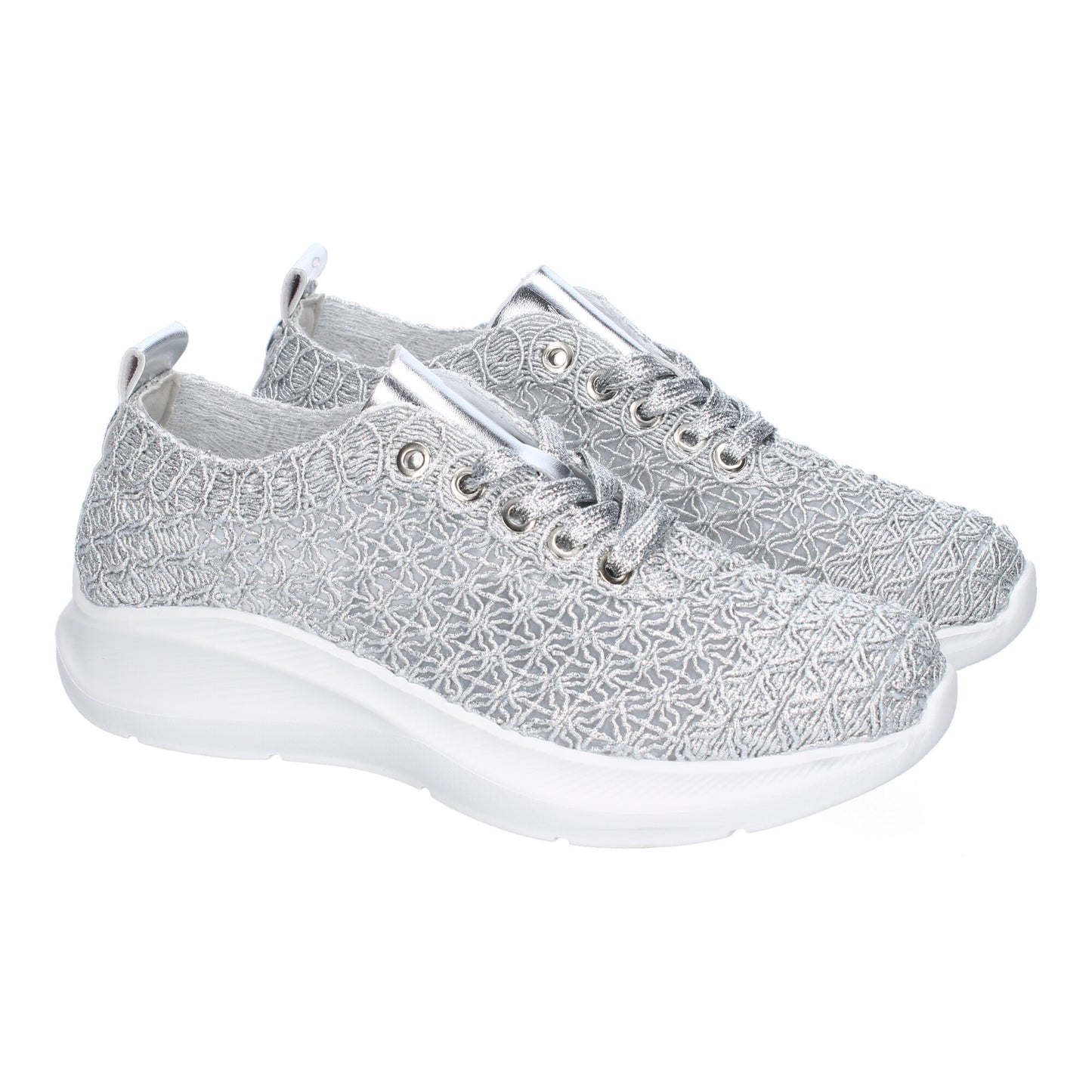 Zapatillas casuales de mujer color plata, cómodas, elegantes, diseño moderno bordado y cierre de cordones.