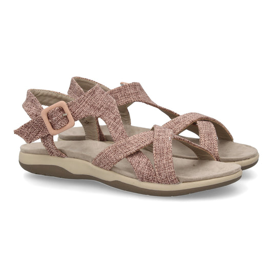 Sandalias planas de mujer color lila, cómodas, con tiras cruzadas y cierre de hebilla.