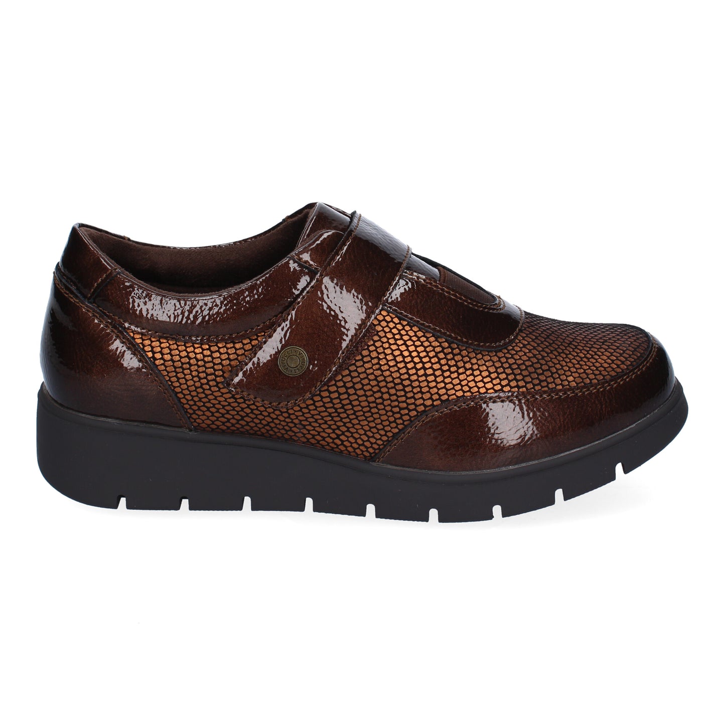 Zapatillas casual de mujer en color bronce, con cierre de velcro ajustable y puntera redonda.