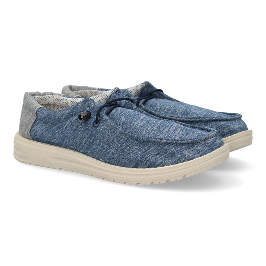 Zapatillas deportivas de hombre color azul. Diseño ligero con cordones elásticos y detalles de costuras.