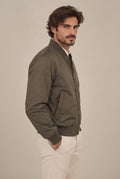 Cazadora Bomber Verde de Corte Slim para Hombre