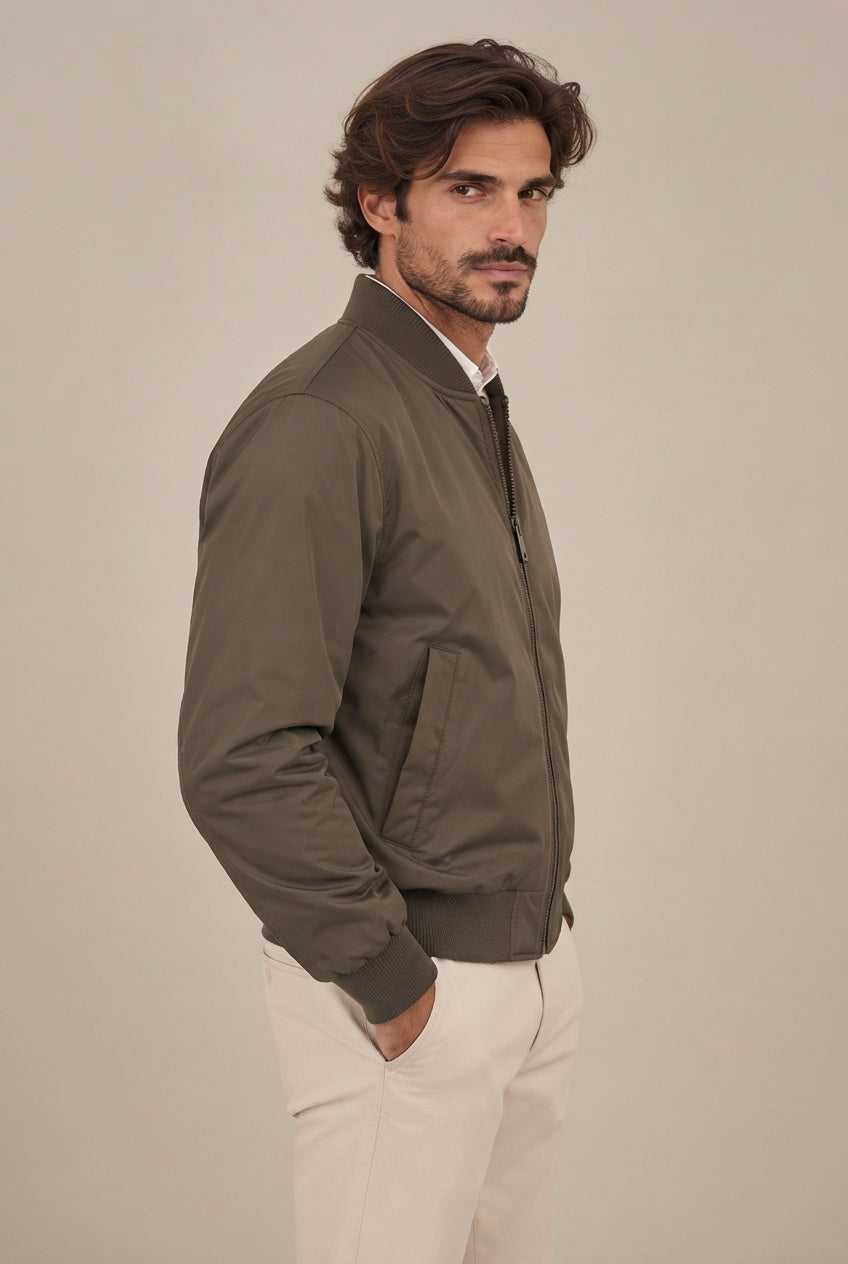 Cazadora Bomber Verde de Corte Slim para Hombre