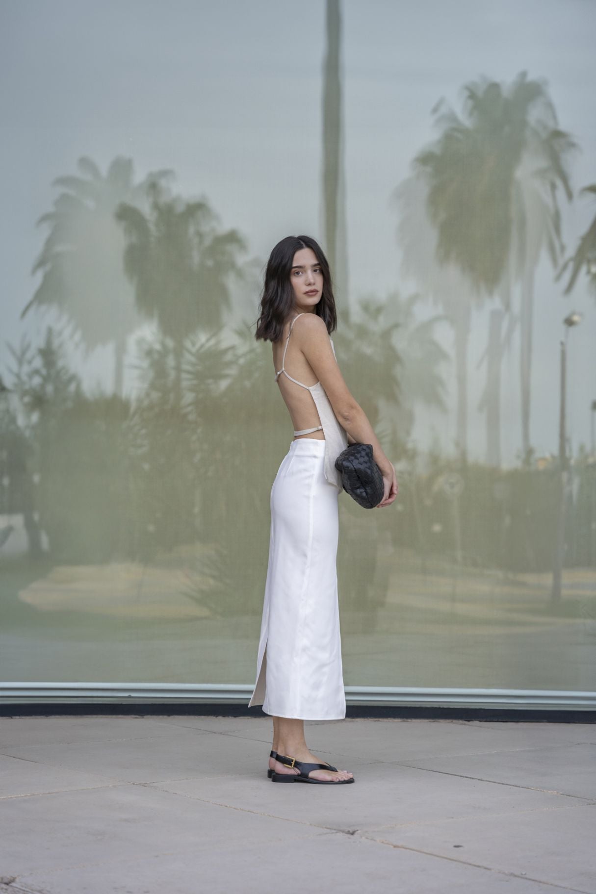 Falda abertura, falda midi con abertura delantera de Emarola & Co