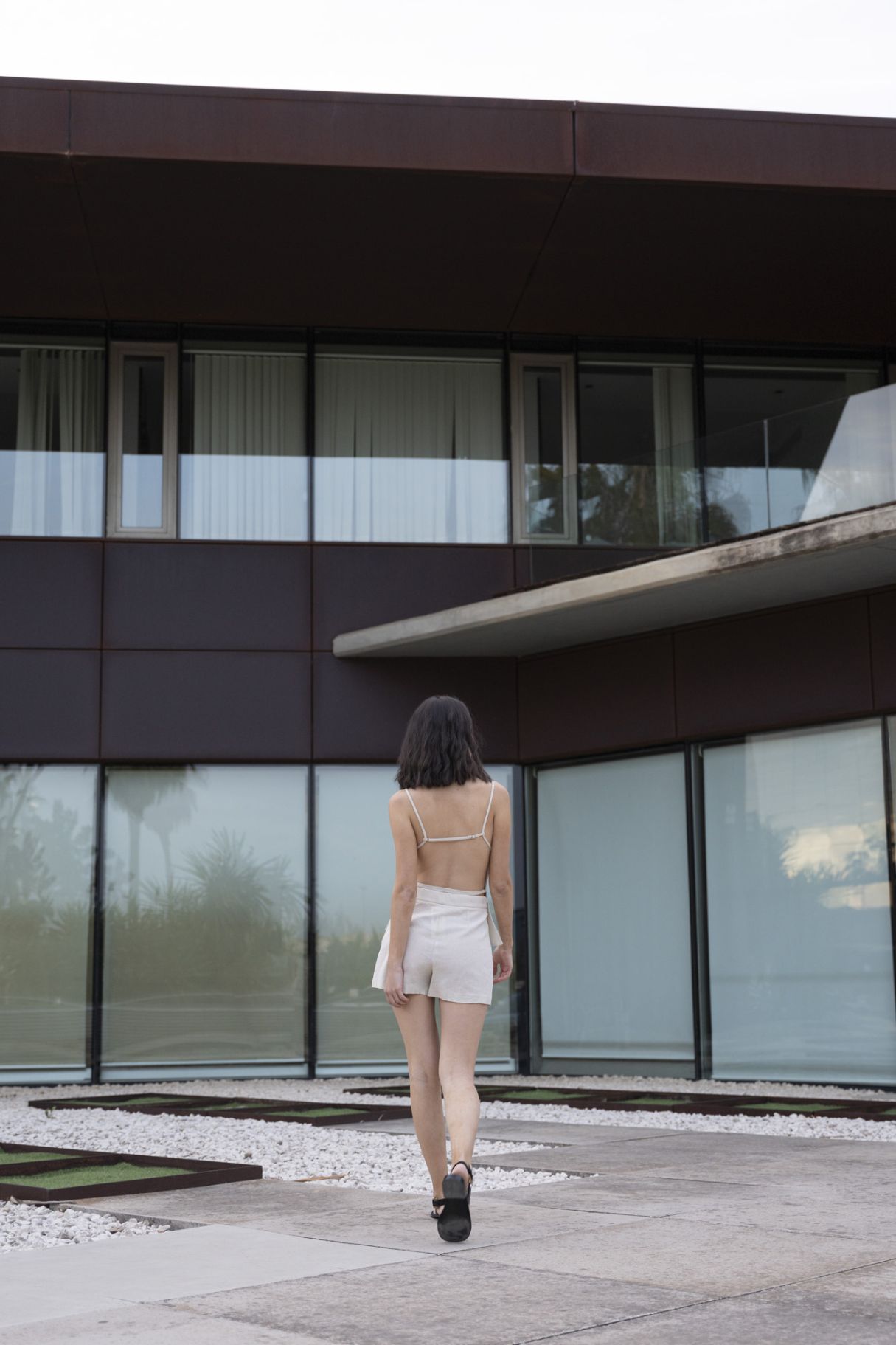 Falda mini con lino, falda pantalón mini de lino de Emarola & Co