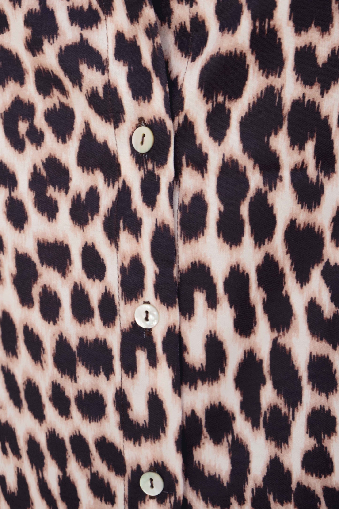 Camisa mujer estampado animal print leopardo manga larga