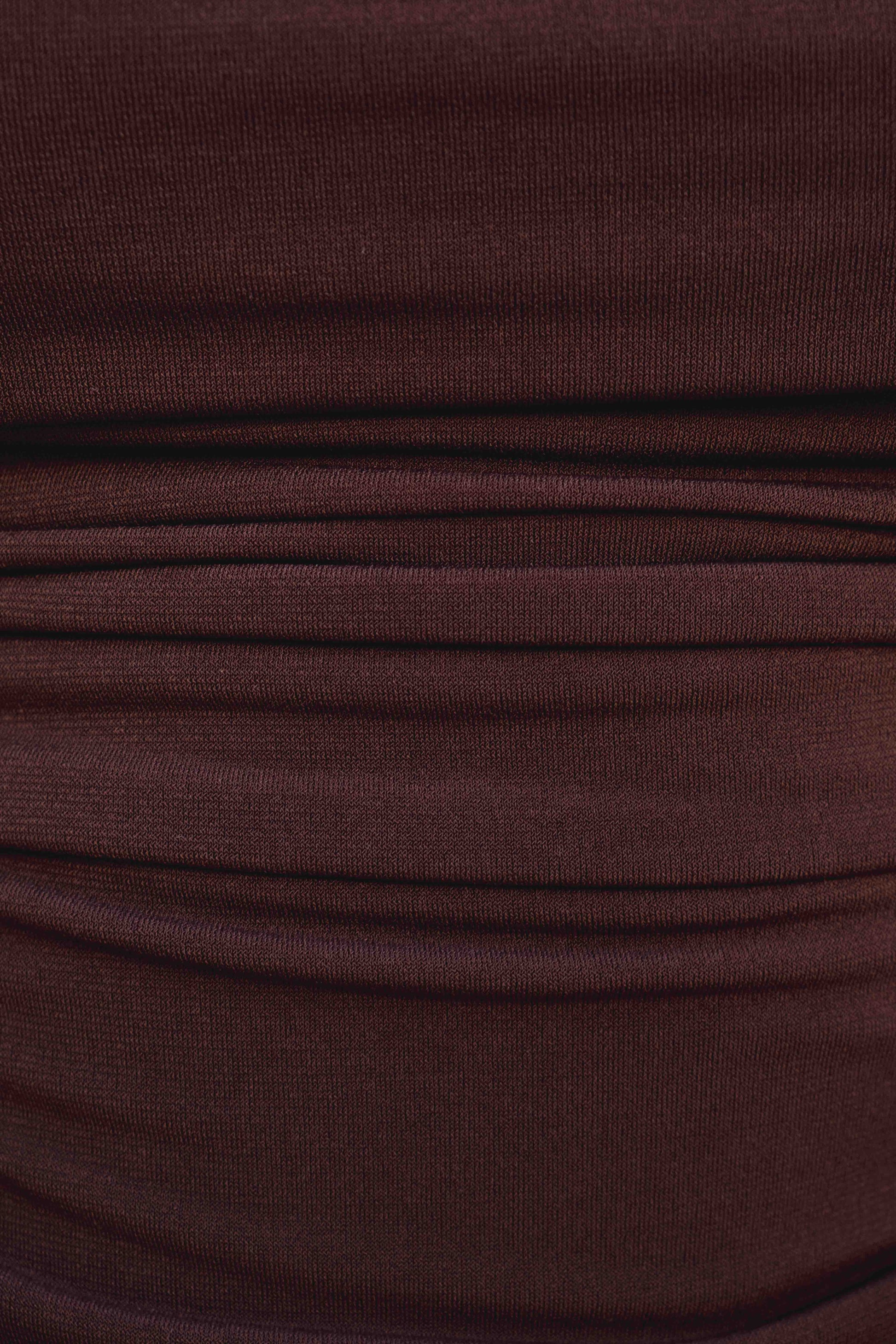 Body asimétrico marrón chocolate de alta calidad textil