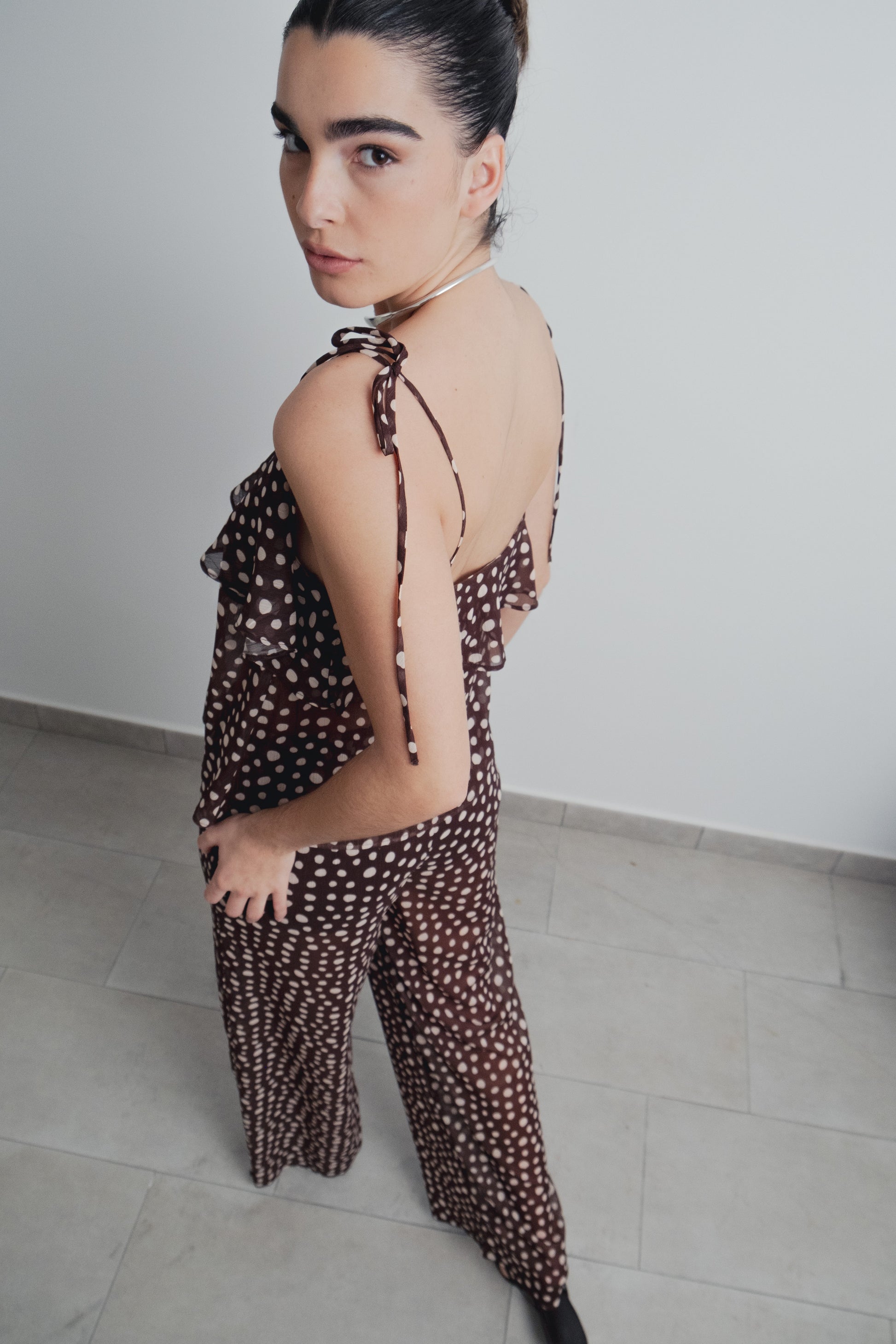 Pantalón estampado lunares marrón corte fluido