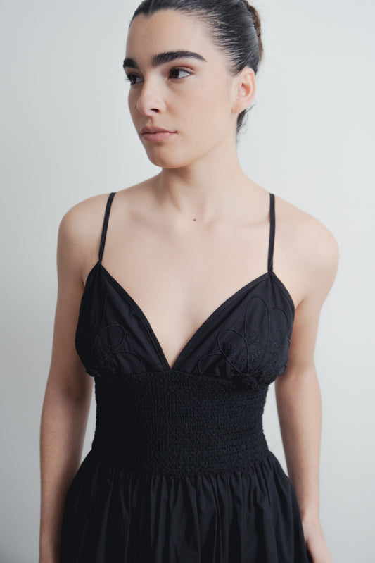 Vestido midi elegante de fiesta color negro con bordado floral artesanal, vestido de tubo sofisticado con escote delicado para mujer