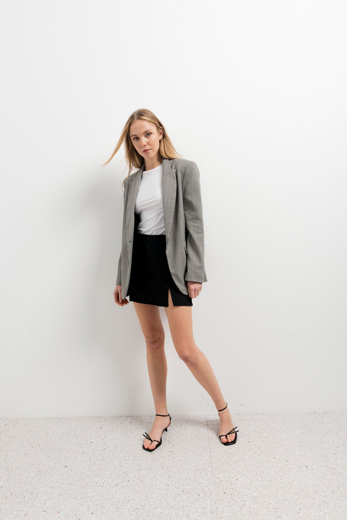 Falda pantalón de talle alto con abertura lateral