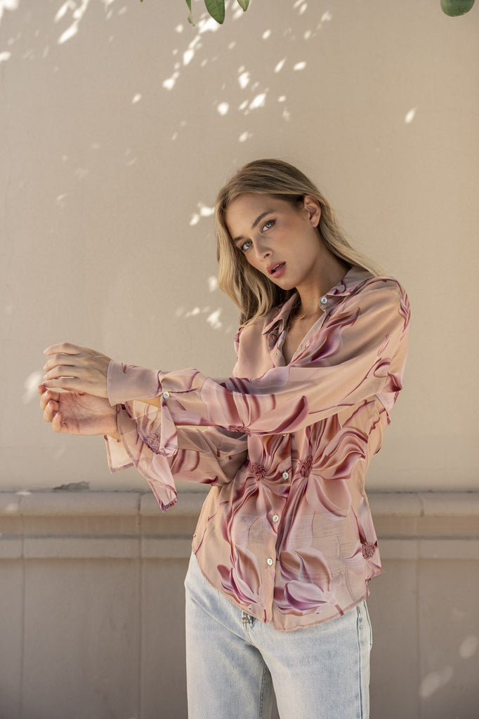 Camisa estampada de tejido semitransparente