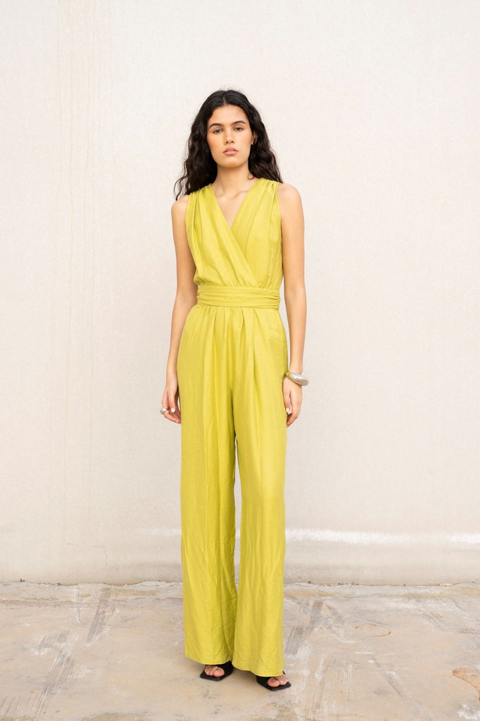 Mono con Frunces en la Cintura