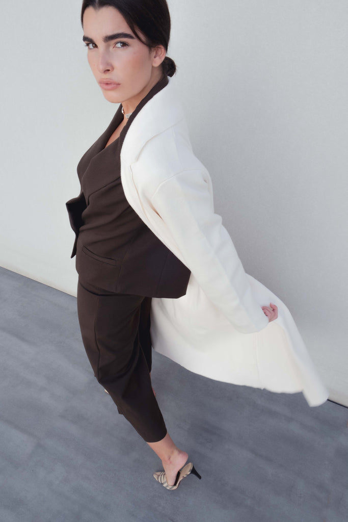 Abrigo largo oversize de punto grueso