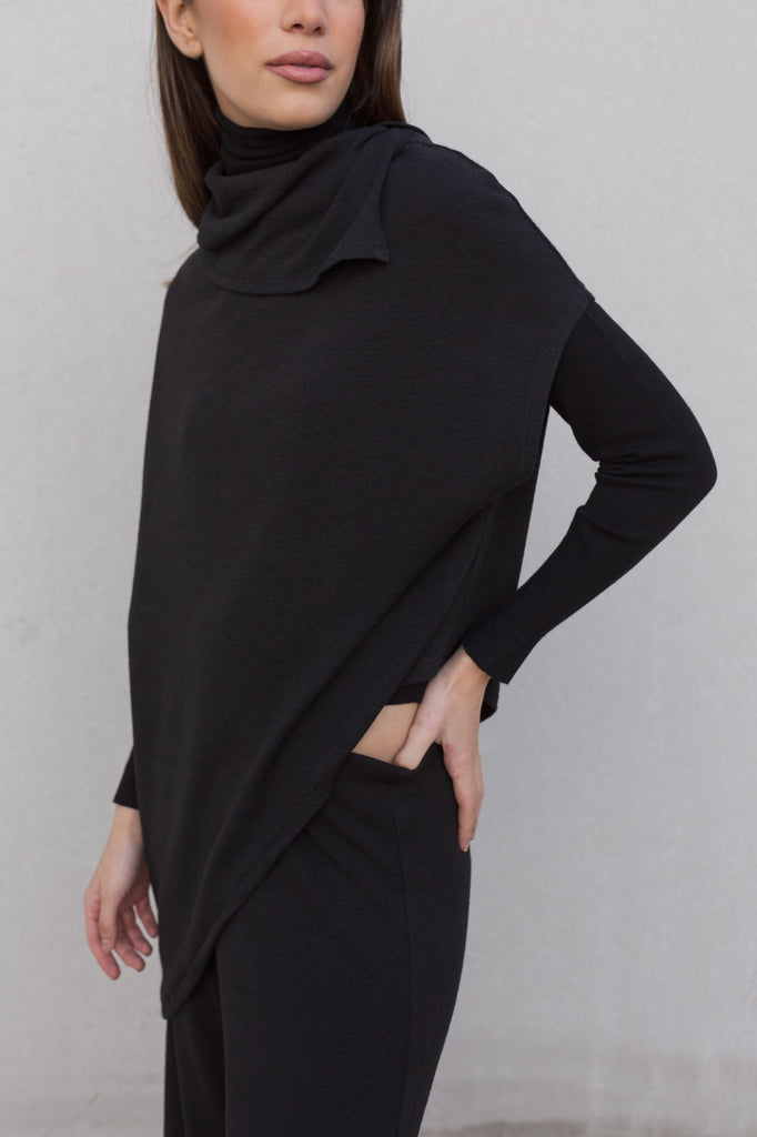 Jersey de punto con diseño de efecto capa o poncho