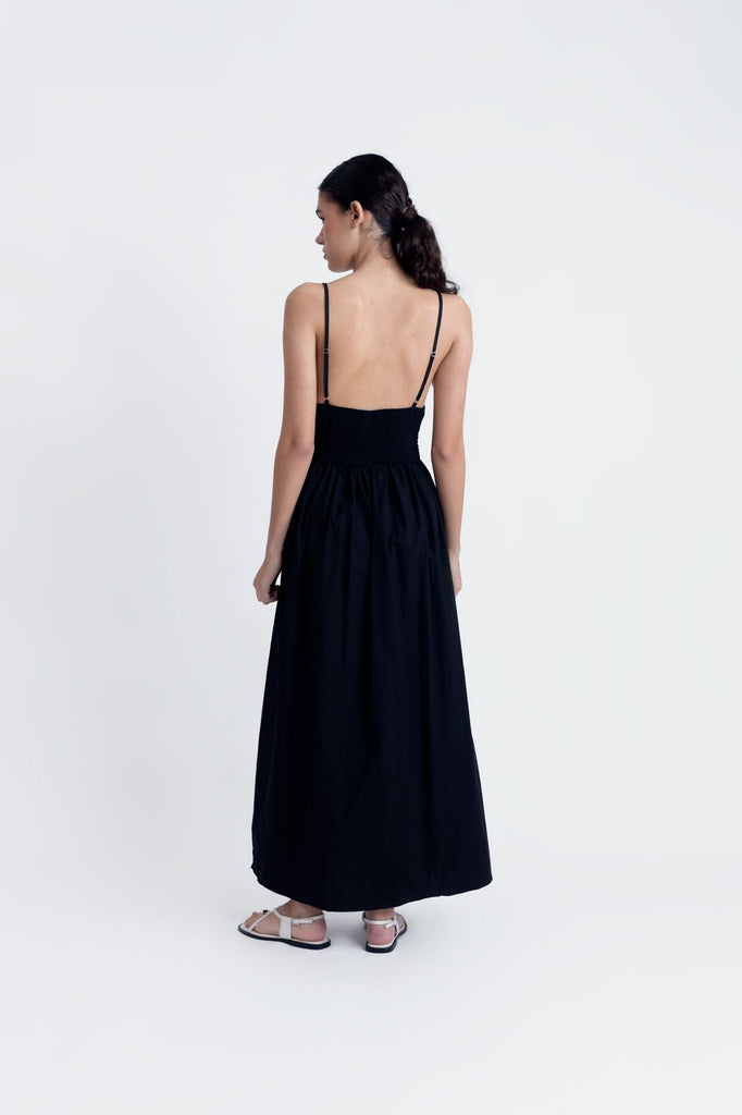 Vestido Midi Bordado Floral