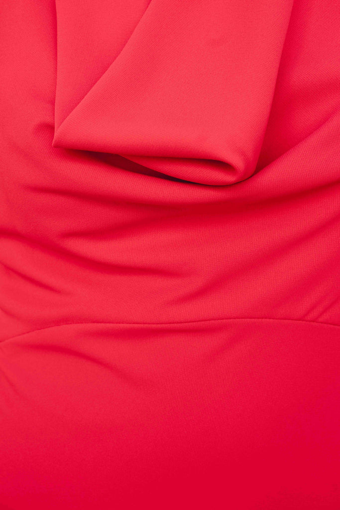 Vestido de Aplique Detalle Espalda