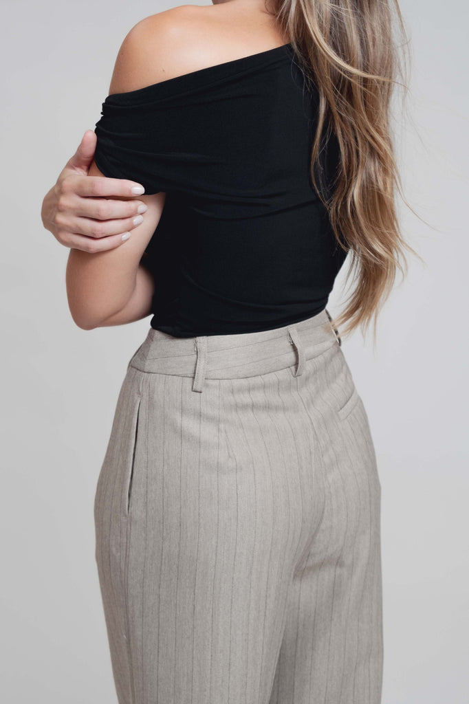 Pantalón de Pinzas con Raya Diplomática