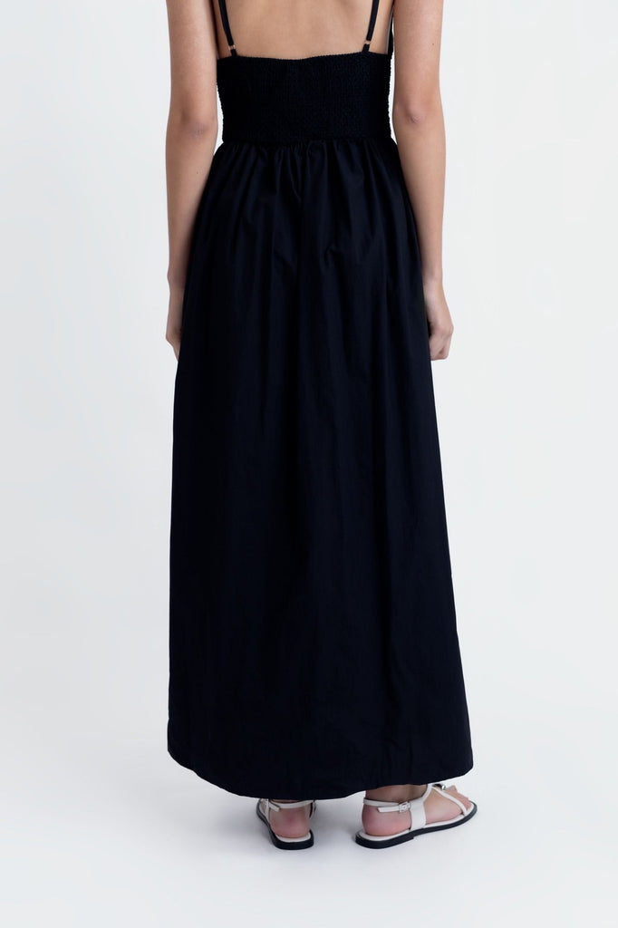 Vestido Midi Bordado Floral