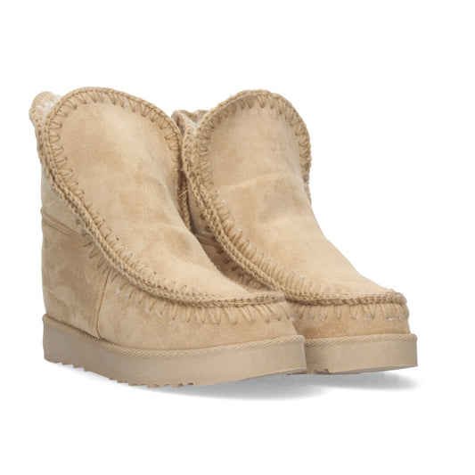 Botín Plano para Mujer Estilo Australiano Material Aterciopelado Forrado de Pelo de Punta Redonda color Kaki