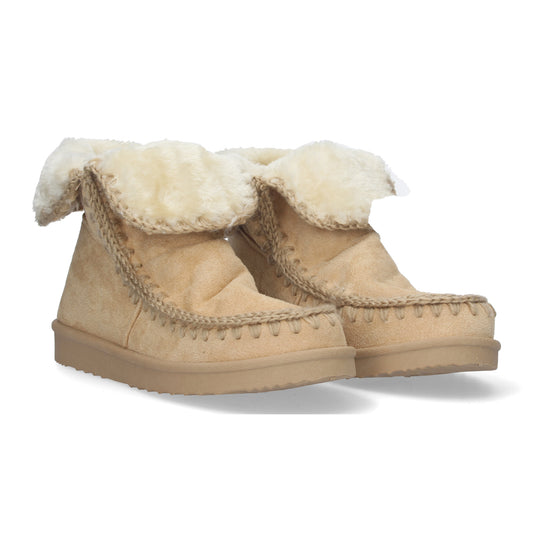 Botín Plano para Mujer Estilo Australiano Material Aterciopelado Forrado de Pelo de Punta Redonda.