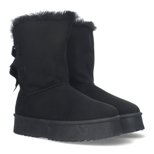 Botines lisos de plataforma con interior forrado en pelo y lazos como adornos en la parte posterior