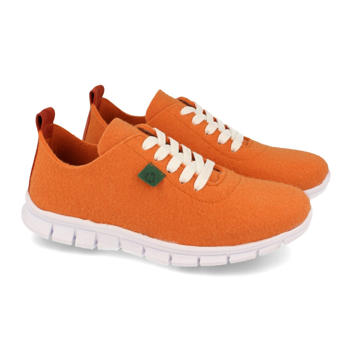 Zapatillas ecológicas para Mujer Fabricadas con materiales 100% reciclados y Ecológicos.Resistentes al Agua y el Calor. Eco friendly y bio. Fabricado en España.